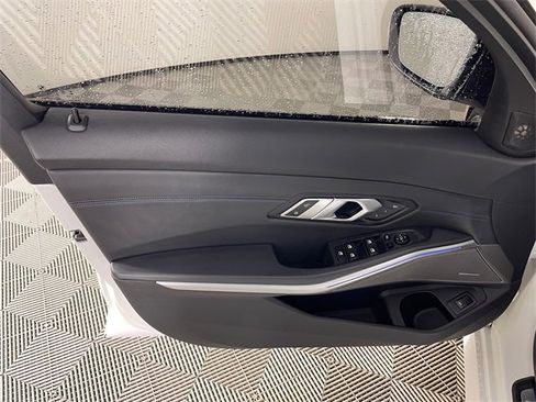 Used 2020 BMW M340i xDrive M340i xDrive w/ Executive Package image 16