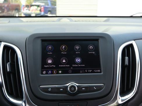 Used 2024 Chevrolet Equinox LT image 16