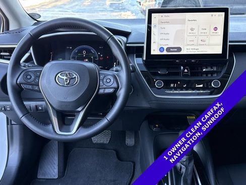 Used 2025 Toyota Corolla XLE image 7