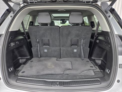 Certified 2022 Jeep Grand Cherokee L Limited RWD image 29