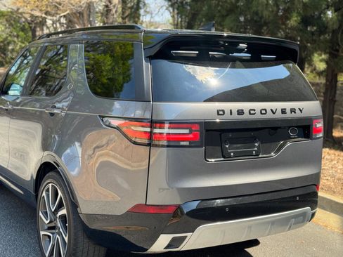 Used 2017 Land Rover Discovery HSE Luxury AWD/4WD image 19