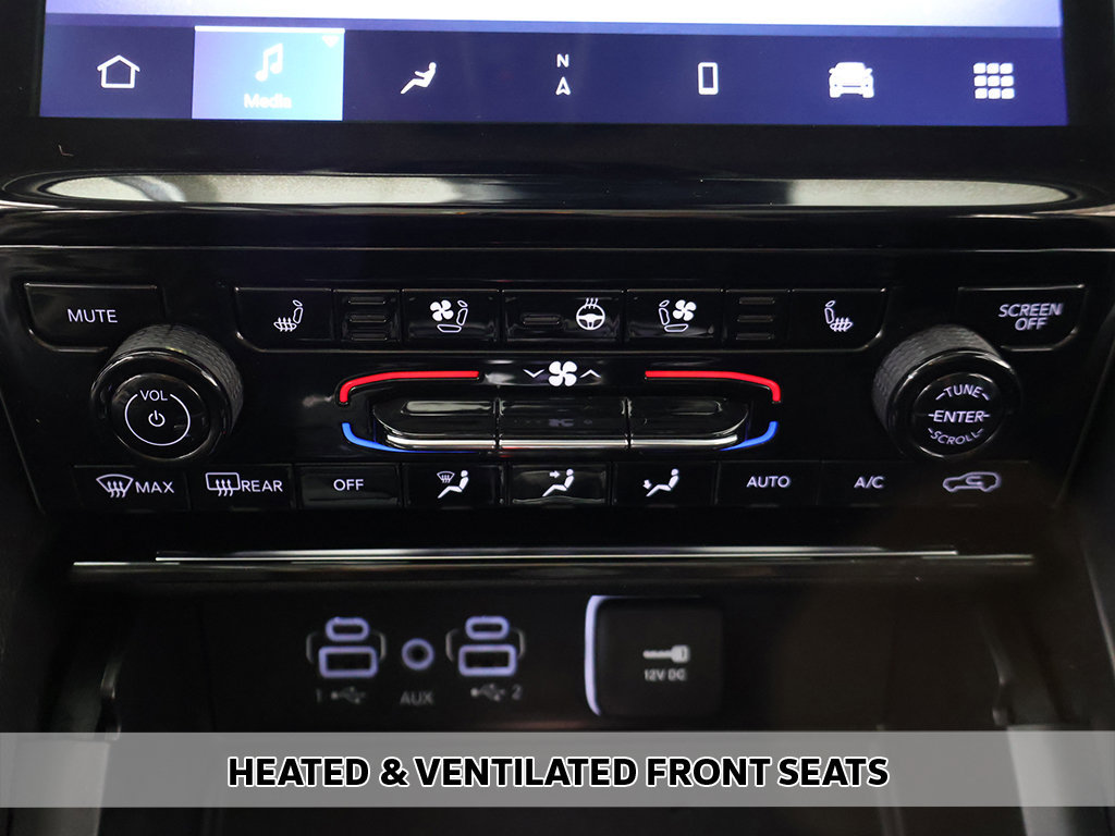 Used 2023 Jeep Grand Cherokee Limited w/ Luxury Tech Group II AWD/4WD image 9