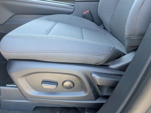 New 2026 Ford Explorer Active AWD/4WD image 17