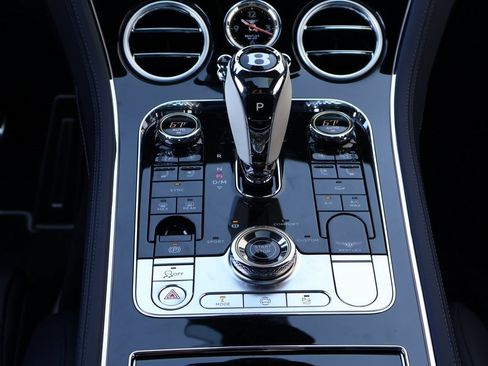 New 2026 Bentley Continental GT image 27
