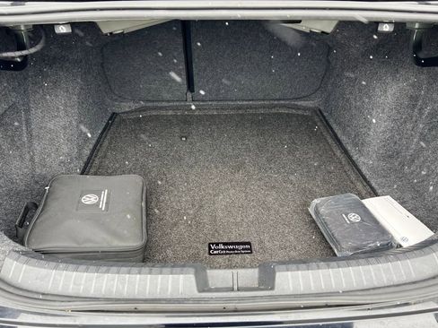 Used 2024 Volkswagen Jetta Sport image 12