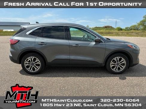 Used 2022 Ford Escape SEL AWD/4WD image 1