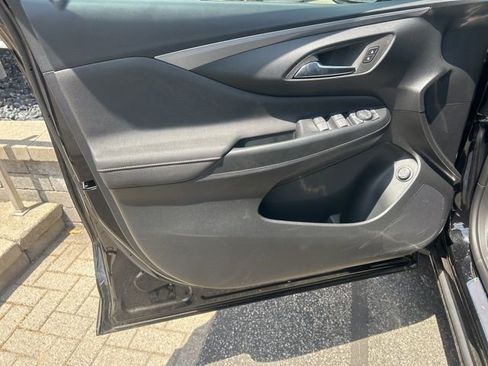 New 2026 Buick Envista Preferred FWD image 10