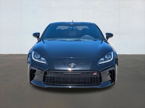 Used 2023 Toyota GR86 Premium w/ ALL Weather Mat Package (TMS) RWD image 8