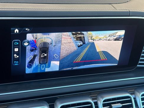 New 2026 Mercedes-Benz Maybach GLS 600 4MATIC image 23