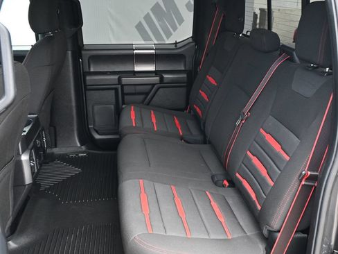 Used 2017 Ford F150 XLT w/ Equipment Group 302A Luxury AWD/4WD image 18