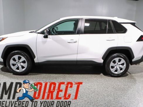 Used 2024 Toyota RAV4 LE image 10