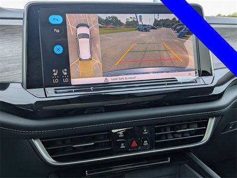 New 2025 Volkswagen Atlas SEL Premium R-Line image 22