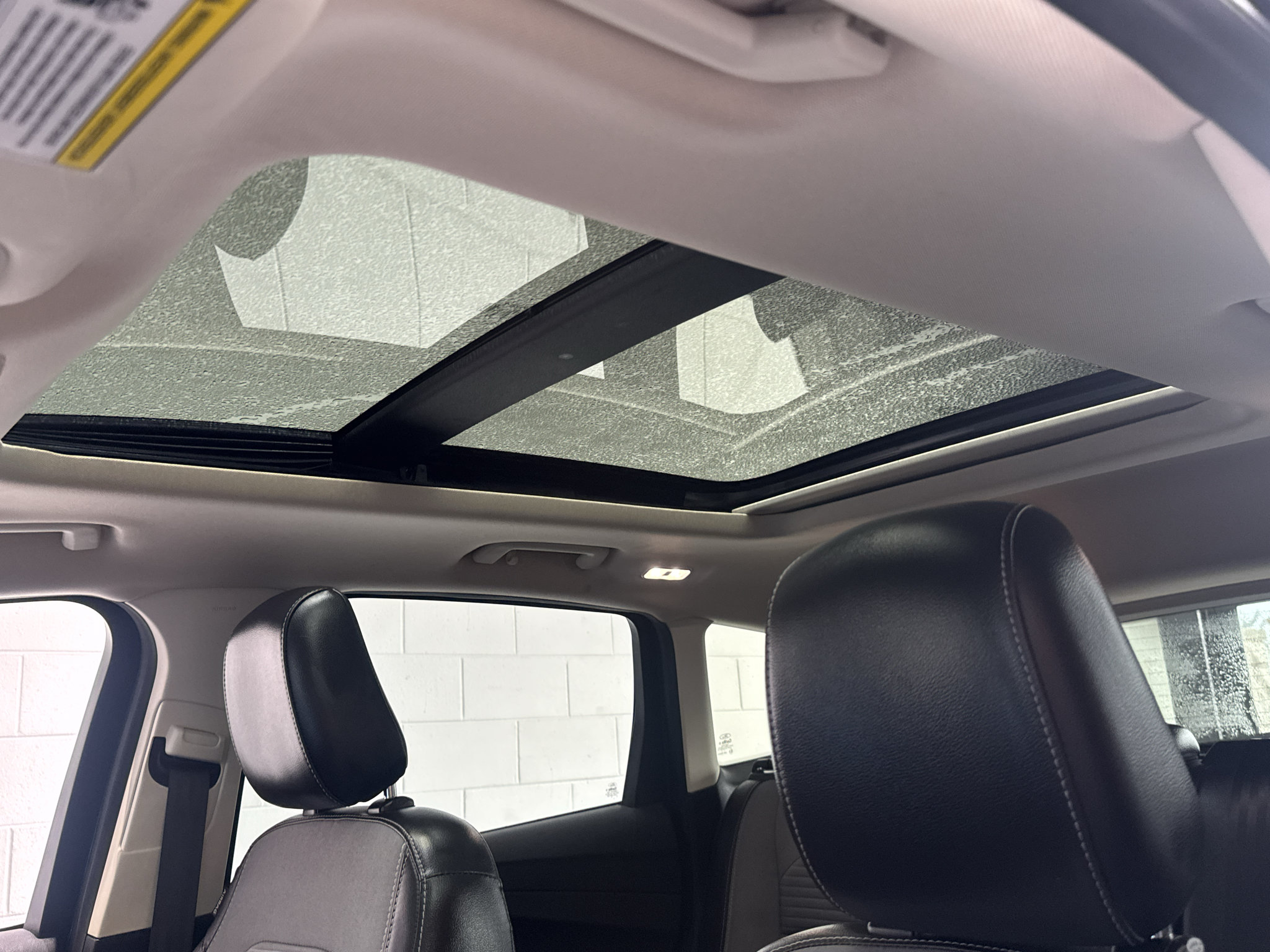 Used 2019 Ford Escape Titanium AWD/4WD image 36