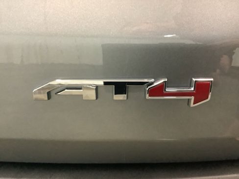 New 2026 GMC Acadia AT4 w/ LPO, All-Weather Package image 10