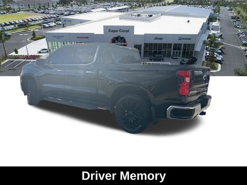Used 2022 Chevrolet Silverado 1500 LTZ image 20