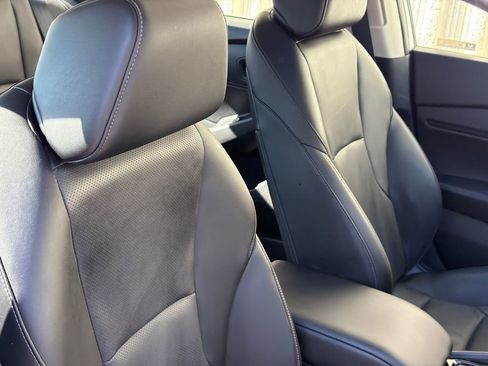 Used 2023 Honda Accord EX-L image 5