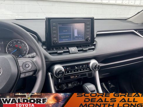 Used 2019 Toyota RAV4 XLE w/ Carpet Mat Package image 7