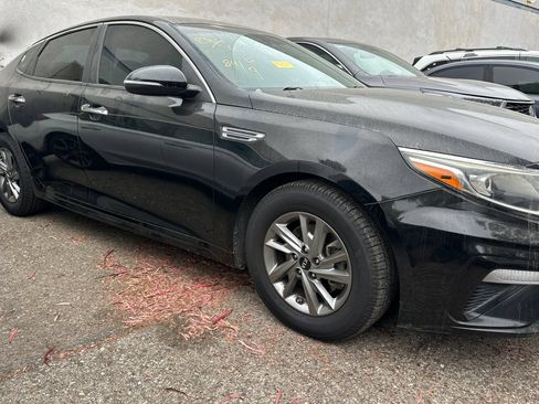 Used 2019 Kia Optima LX FWD image 4
