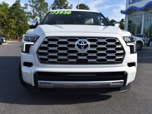 Used 2024 Toyota Sequoia Capstone image 4