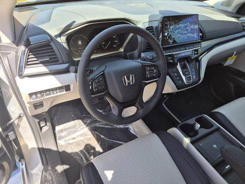 New 2026 Honda Odyssey Elite image 13
