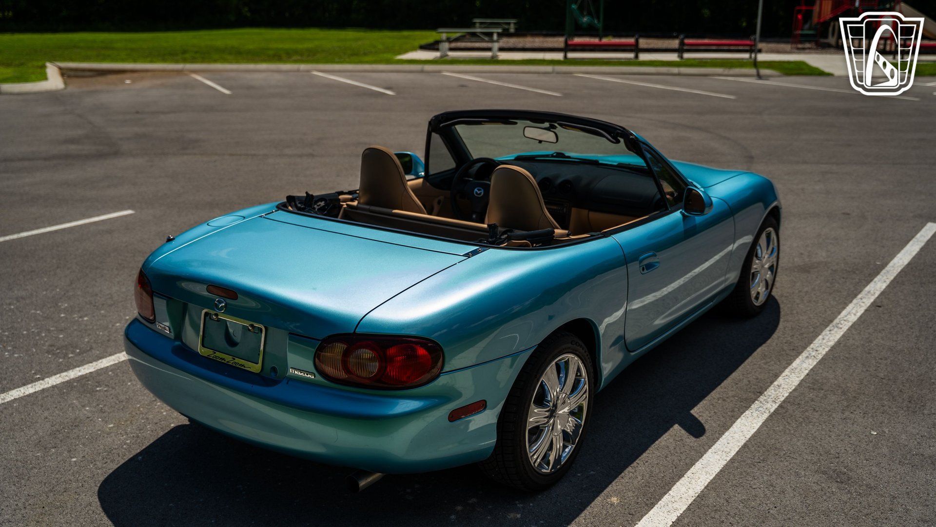 Used 2001 MAZDA MX-5 Miata RWD image 17