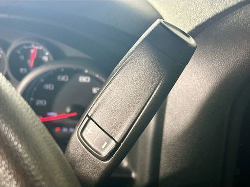 Used 2022 Chevrolet Silverado 2500 W/T w/ WT Convenience Package image 17