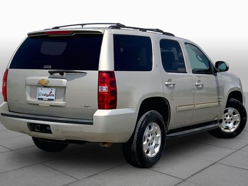 Used 2013 Chevrolet Tahoe LT RWD image 13