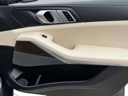 Used 2021 BMW X5 xDrive40i w/ Premium Package image 54