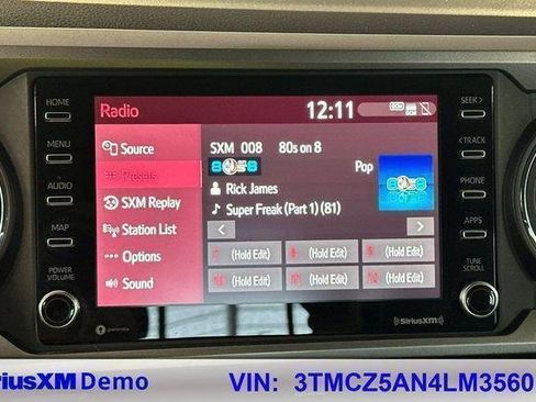 Used 2020 Toyota Tacoma SR5 w/ Technology Package image 31