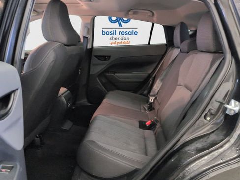 Used 2024 Subaru Crosstrek 2.0i Premium image 18