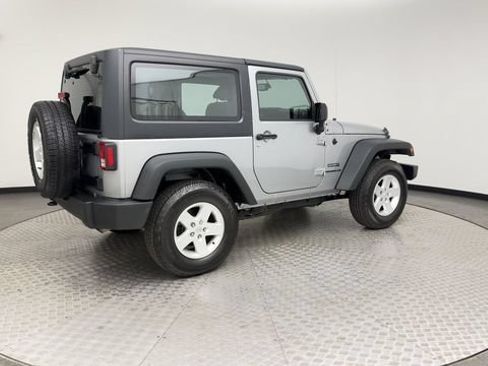 Used 2017 Jeep Wrangler Sport w/ Quick Order Package 24S AWD/4WD image 2