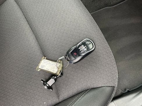 Used 2025 Buick Encore GX Preferred image 22