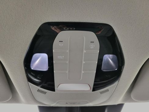 Used 2025 Kia K4 FWD image 19