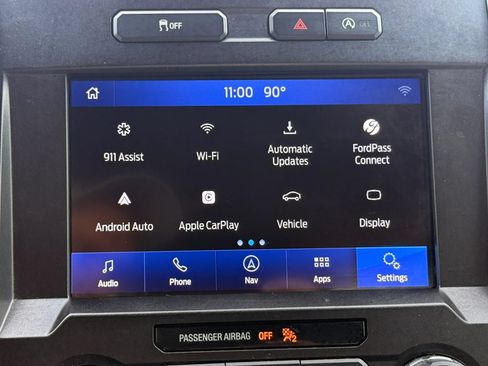 Used 2019 Ford F150 XLT w/ Equipment Group 302A Luxury AWD/4WD image 28