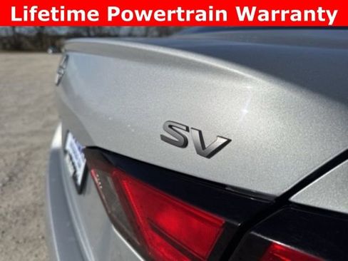 Used 2024 Nissan Altima 2.5 SV image 10