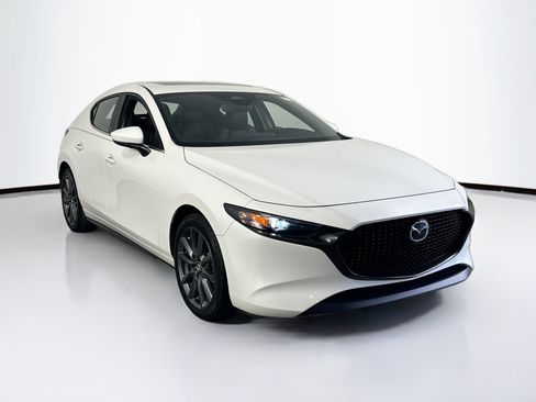 Used 2025 MAZDA MAZDA3 s FWD image 3