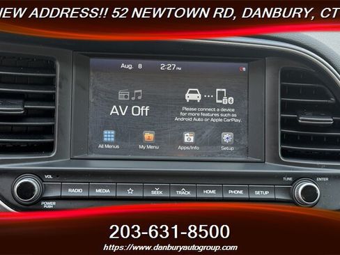 Used 2020 Hyundai Elantra Value Edition w/ Winter Weather Package FWD image 18