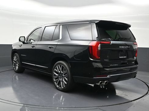Used 2025 GMC Yukon Denali Ultimate image 3