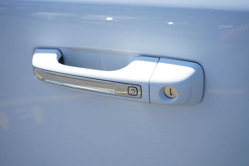 Used 2022 RAM 1500 Limited w/ Off-Road Group AWD/4WD image 9