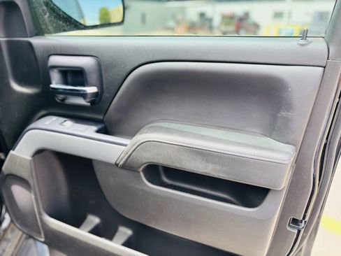 Used 2018 Chevrolet Silverado 1500 LT w/ Texas Edition AWD/4WD image 12
