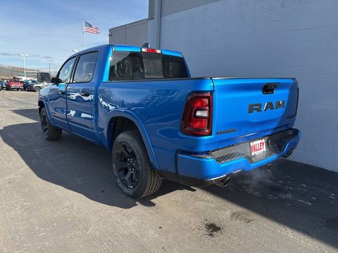 New 2026 RAM 1500 4x4 Crew Cab image 29