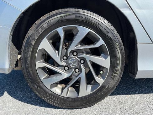 Used 2017 Honda Civic EX image 21