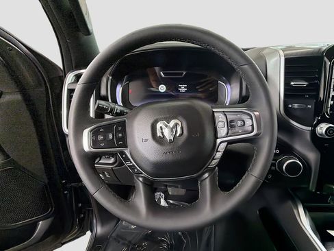 Used 2025 RAM 1500 Big Horn AWD/4WD image 14