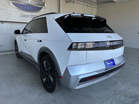 Used 2025 Hyundai Ioniq 5 Limited image 10
