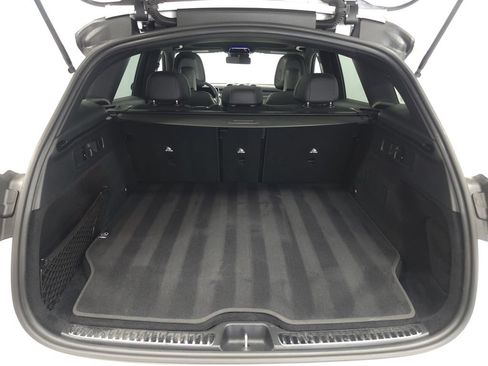 Used 2025 Mercedes-Benz GLC 350e 4MATIC image 28