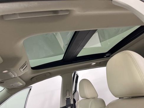 Used 2024 Nissan Murano SL image 34