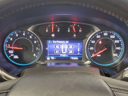 Used 2022 Chevrolet Equinox RS w/ LPO, Floor Liner Package image 23