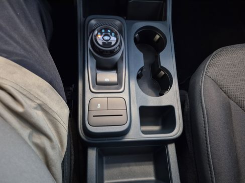 New 2025 Ford Maverick XL image 26