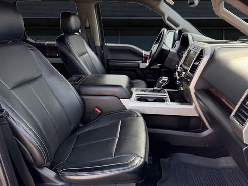 Used 2018 Ford F150 Lariat image 15