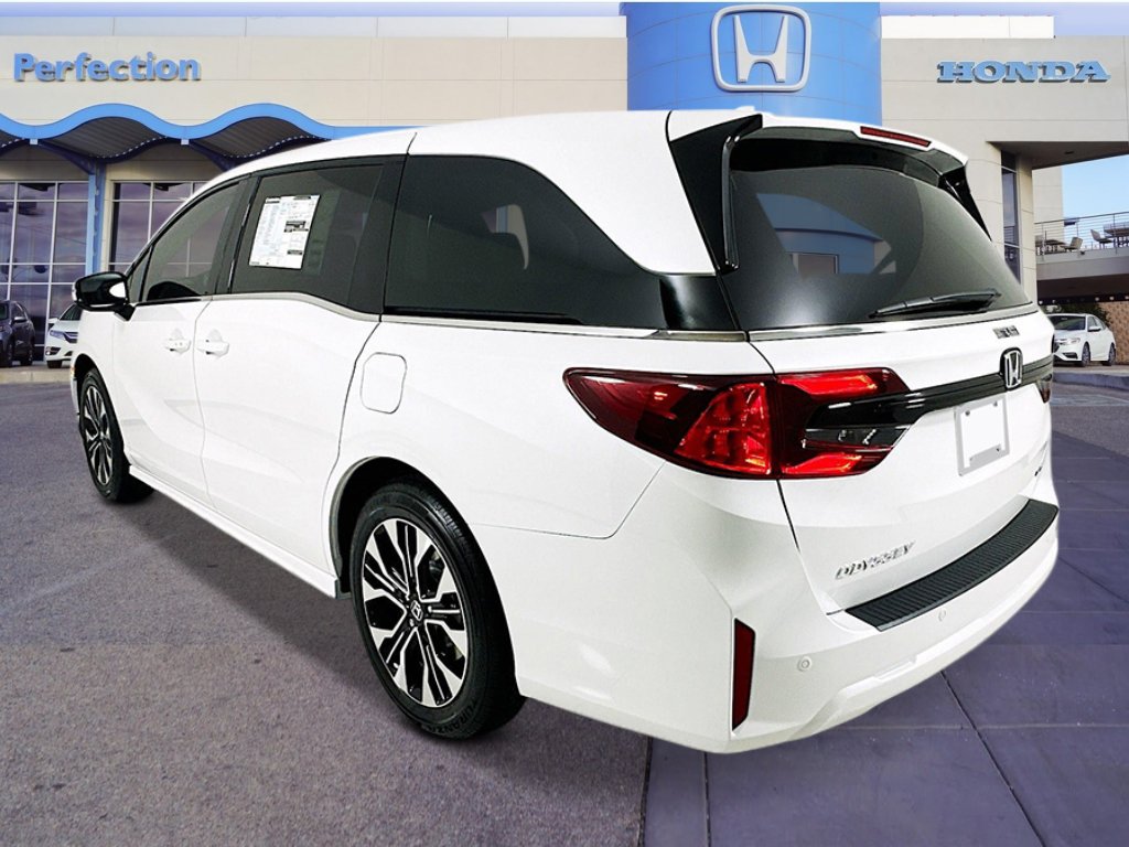New 2026 Honda Odyssey Elite image 3